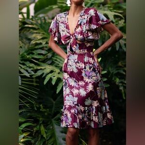 Trashy Diva 

BORDEAUX FERNS
MAI TIE DRESS -